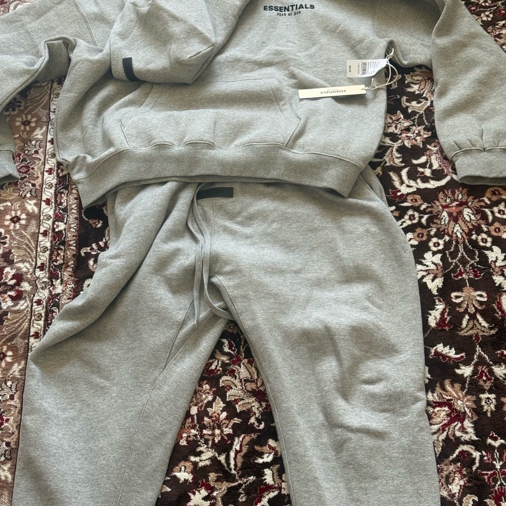 Essentials dark oat meal set